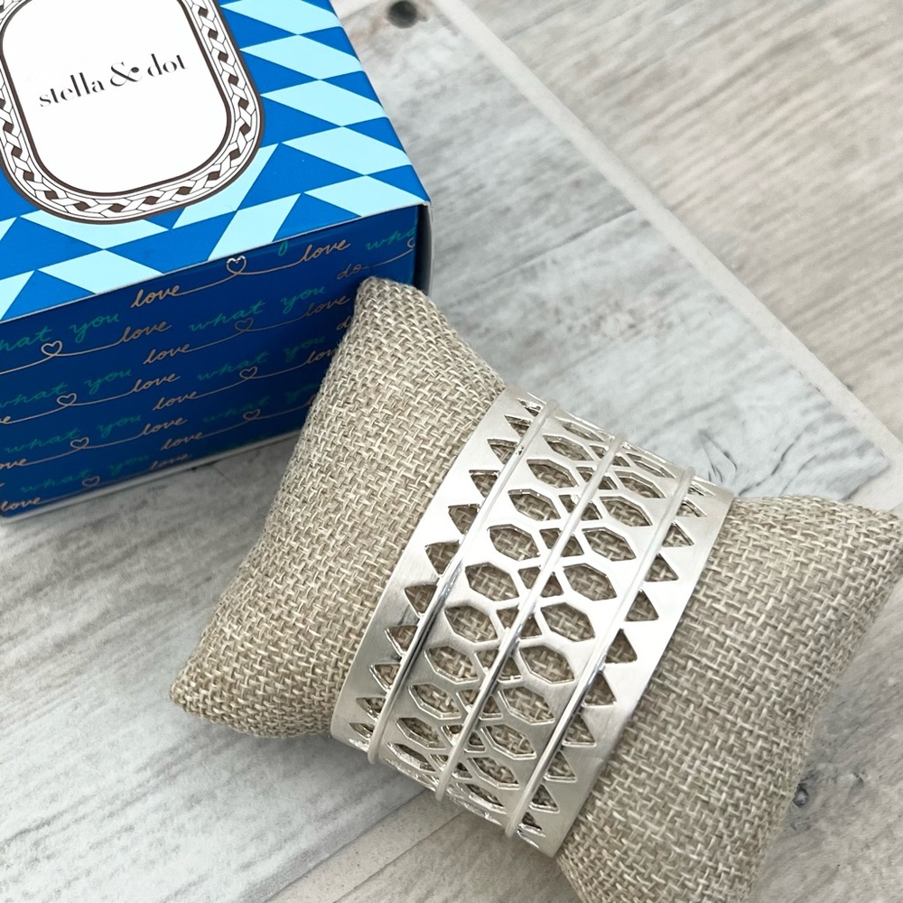 Stella & Doty Silver Plait Cuff